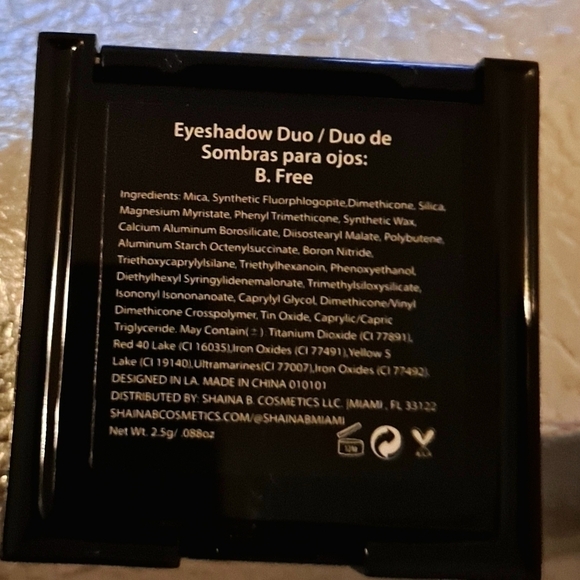 Shaina B Miami Eyeshadow Duo - Picture 4 of 4